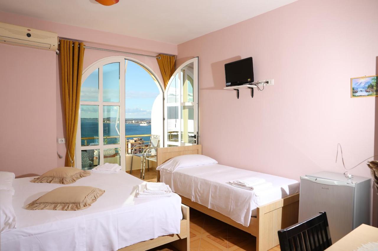 Casa Vacanze Nail Vlore Ngoại thất bức ảnh